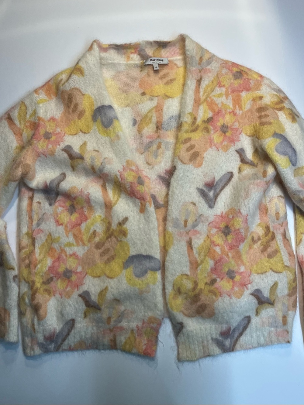 Bartolini Cream Floral V-Neck Cardigan Sweater